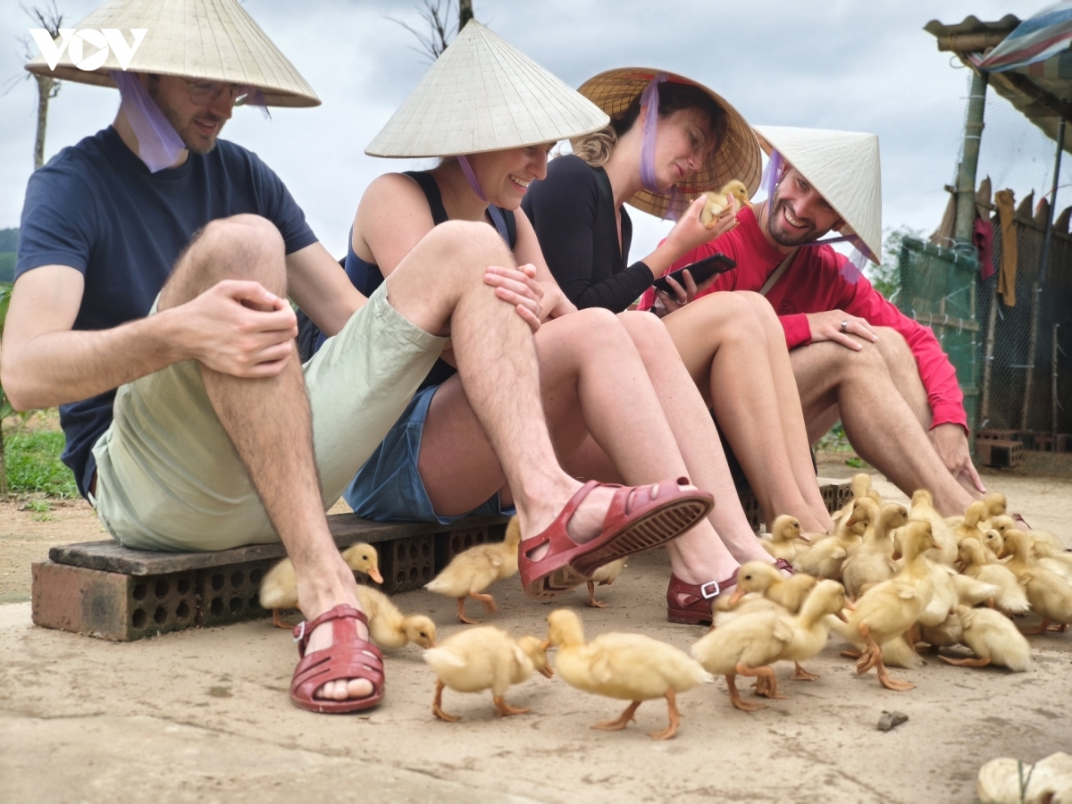 2-Day Hanoi Craft Villages Bicycle Tour